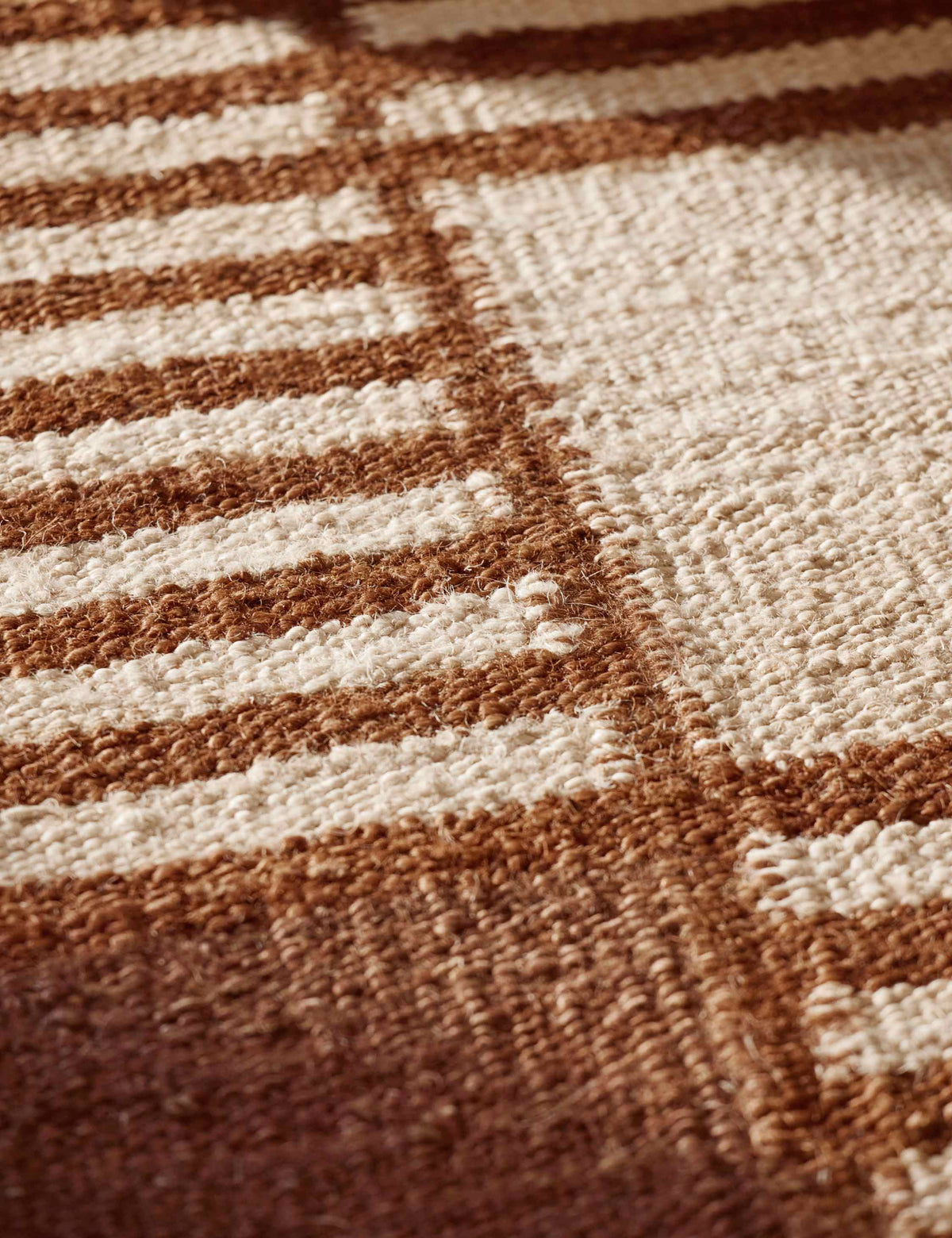 Tapis en jute tissé à plat Tamarisk par Élan Byrd