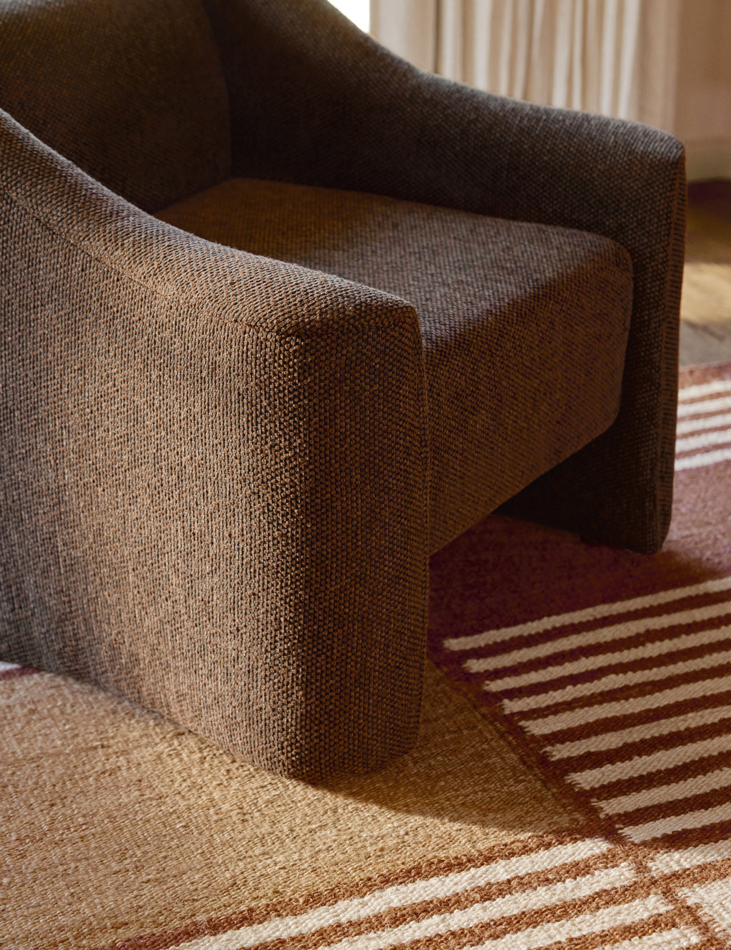 Fauteuil d’appoint Greda par Élan Byrd