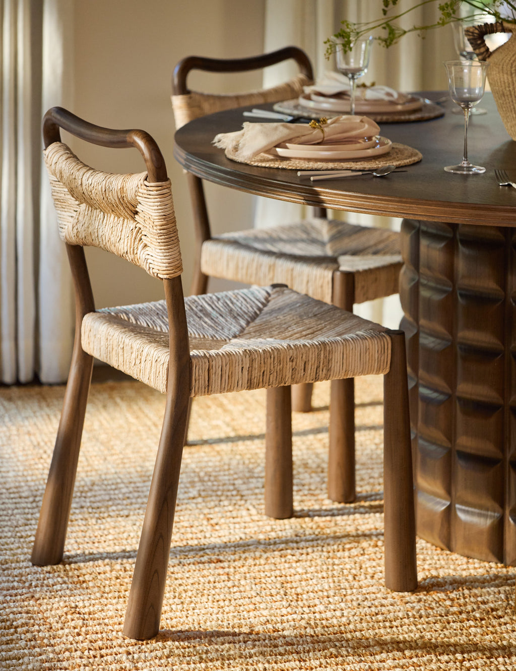 Chaise de salle à manger Mesquite par Élan Byrd