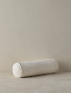Coussin en lin à texture tissée Argil par Élan Byrd