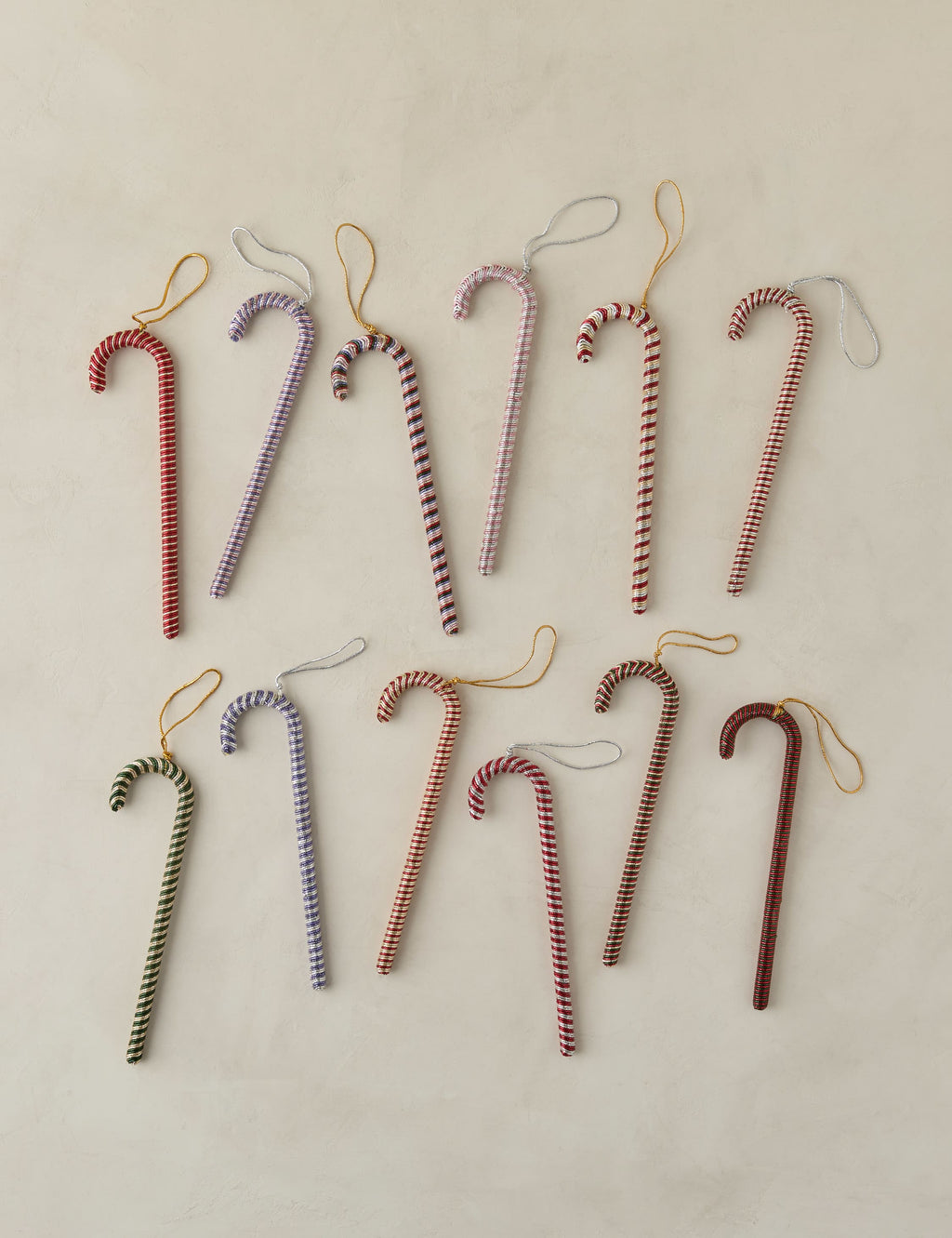 Ornements en tinsel en forme de canne à sucre (lot de 12)