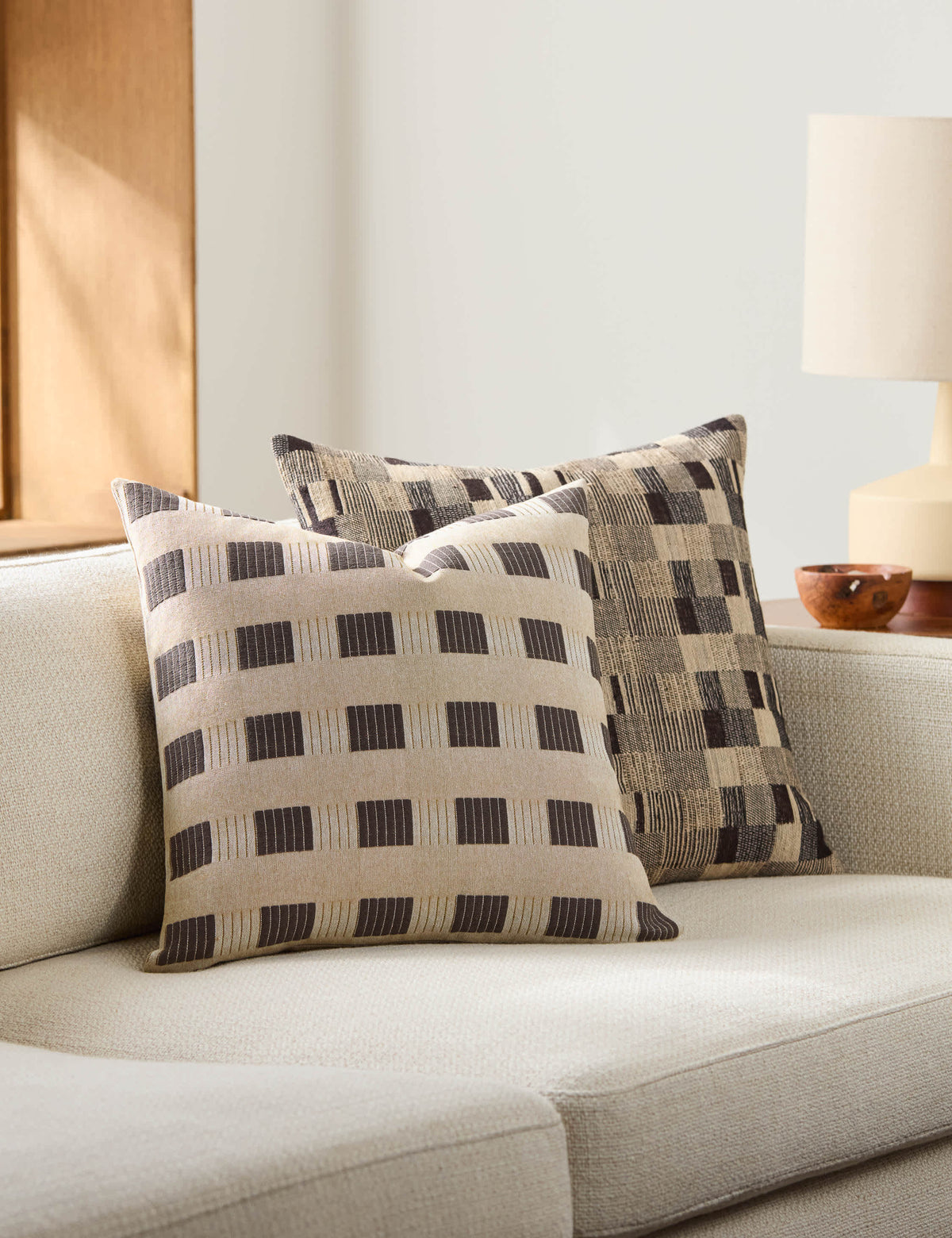 Altan Pillow